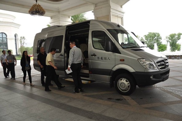 奔馳商務車成為2014年亞太經合組織財政高官會官方用車