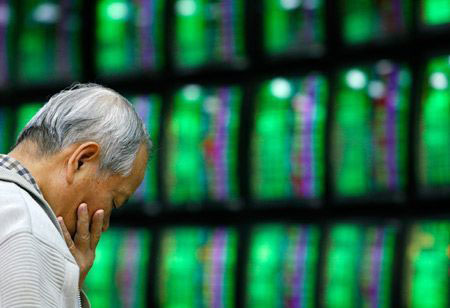 滬指股災(zāi)再現(xiàn)暴跌7.4% 創(chuàng)業(yè)板指暴跌8.91%